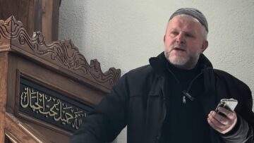 “Който се бои от Аллах… ” – Муса Дурлу